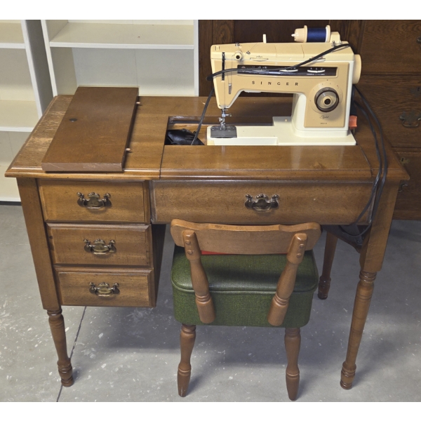 *Pick Up At Mantua Home-No Shipping Available* Great Condition Singer Stylist 6548 Pop Up Sewing Mac