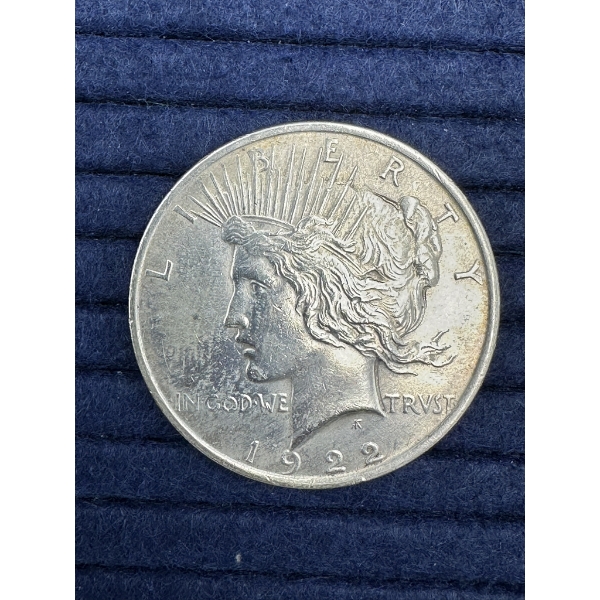 1922 Peace Silver Dollar - Superb Condition