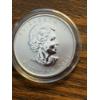 Image 1 : 1 Ounce Fine Silver - Canada Maple Leaf - Queen Elizabeth II 2013 - FV $5.00 - Encapsulated