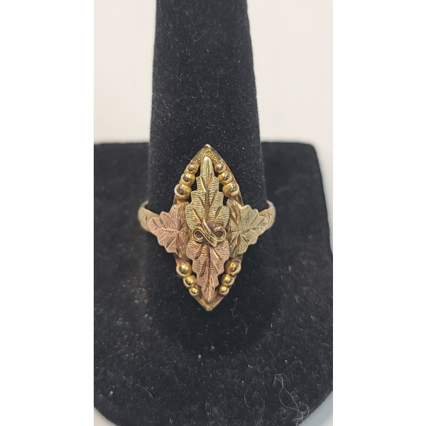 Vintage 10K Gold Tri-color Black Hills Gold Marquise Statement Ring - Size 8 - Weight: 3.5g