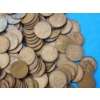 Image 8 : Lot of Approx. 300 Assorted Lincoln Wheat Pennies Including Steel Pennies