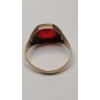 Image 6 : 10K Yellow Gold Ring With Red Stone - Size 10 - Weight: 4.1g