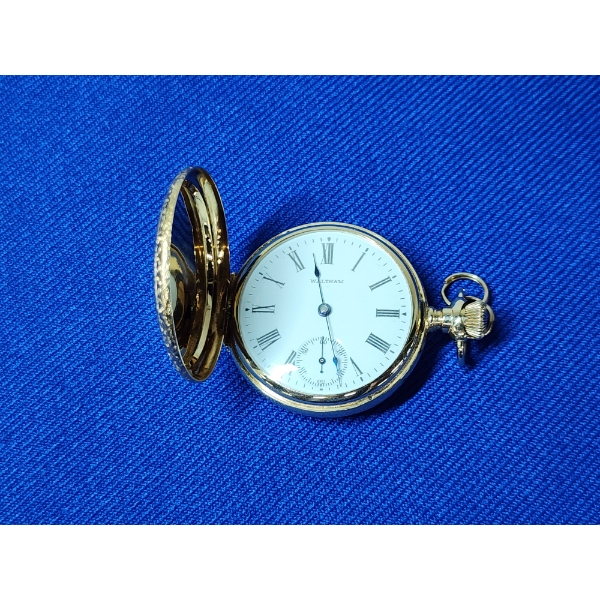 Stunning Vintage Waltham 14K Gold Pocked Watch TW: 31.5 grams