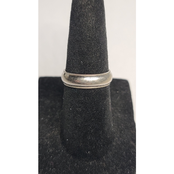 14K White Gold Vintage Women's Keepsake Milgrain Edged Wedding Band - Size 5 - Weight: 3.7g