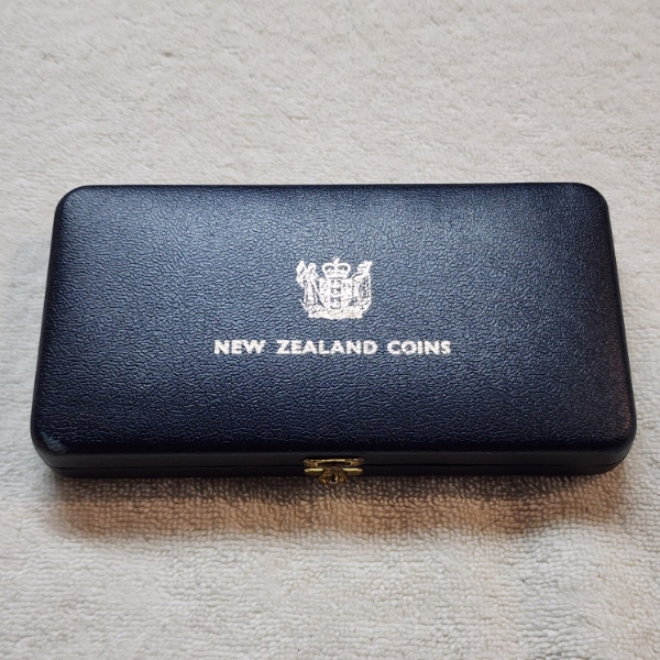 1968 New Zealand Coin Set Featuring Six Different New Zealand Coins in Nice Display Box