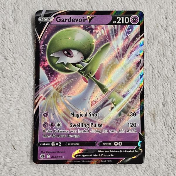 Pokémon TCG: Gardevoir V Holo Rare 016/073