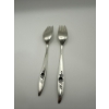 Image 2 : Oneida Heirloom Sterling Silver Forks - 85.8 Grams