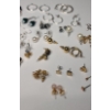 Image 4 : Large Lot Of Assorted Fashion Earrings 