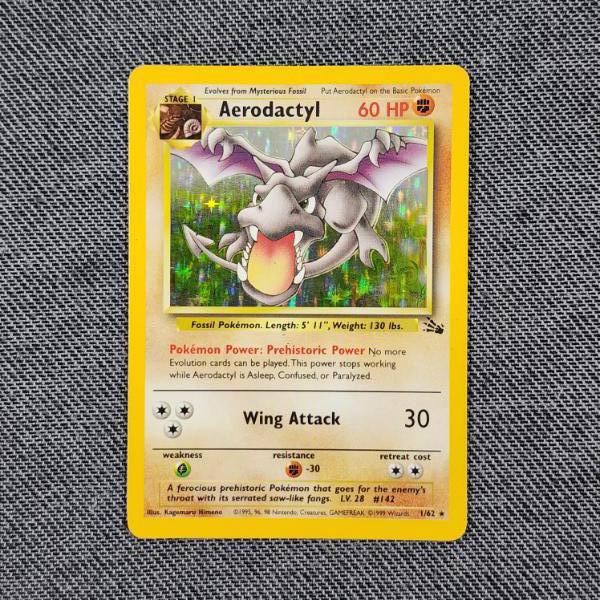Aerodactyl 1/62 Holo Rare Vintage Fossil Pokemon Trading Card 