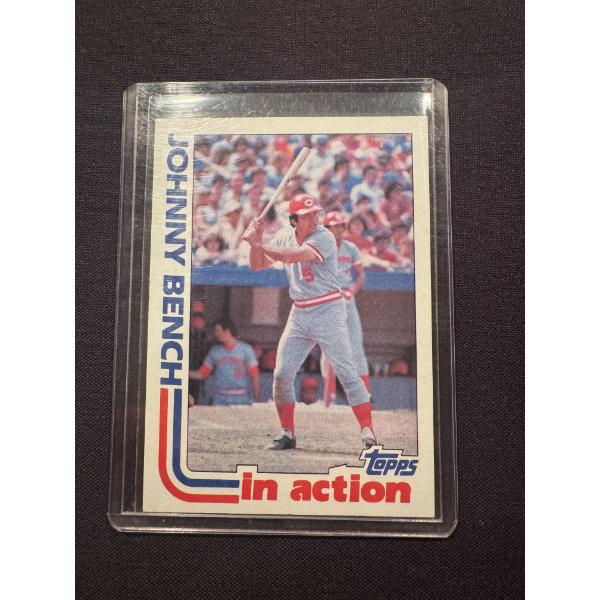 1982 Johnny Bench Topps In Action #401 Baseball Card - Mint Condition