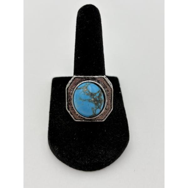 Gorgeous Turquoise Ring - Size 7.5 
