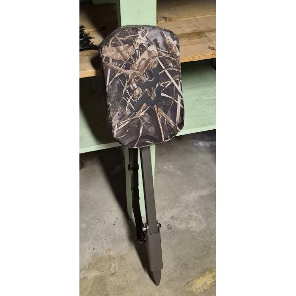 PICKUP IN CANTON - Portable Stake - Able Camo Hunting Seat- Adjustable - See Pics