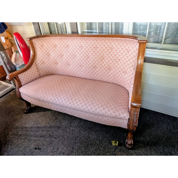 Beautiful French Style Pink Upholstered Settee 5ft Long, 25" Deep, 36" Tall