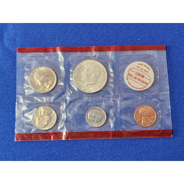 1969-D United States Uncirculated Mint Set Including 40% Silver Half Dollar