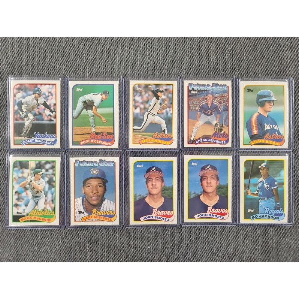 10 Assorted Near Mint 1989 Topps Baseball Trading Cards Ft. Rickey Henderson, Mark McGwire & More!