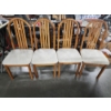 Image 1 : Lot of 4 Dining Chairs in Great Condition