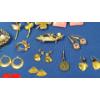 Image 5 : Lot Of Assorted Costume Jewelry Including Brooches, Necklace, Earrings & More
