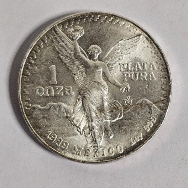 GORGEOUS!!! 1989 Mexican Silver Libertad 1oz .999 Fine Silver Coin