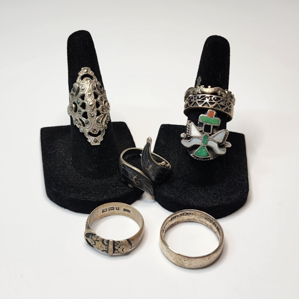Nice Assortment of Sterling Silver Rings, Various Styles & Sizes - Total Weight: 29.9g - See Photos!