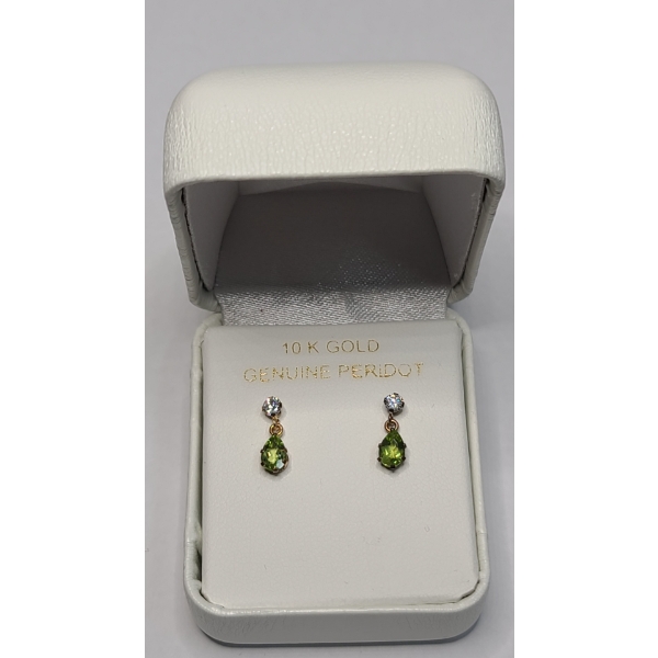 Pair Of 10K Yellow Gold Earrings With Genuine Peridot - Weight: 0.7g