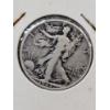 Image 2 : 90% Silver United States Half-Dollar Assortment (Walking Liberty) - AFV: $1.00