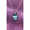 Image 2 : 10K White Gold With Blue Oval Topaz & Diamond With 18" Chain - Weight: 4.3g
