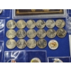 Image 7 : Lot of Assorted Quarters - Including Colorized & "Unique Coins of the 20th Century" FV: $12.66