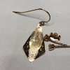 Image 6 : Vintage 14K Yellow Gold Stud Earring Set & One Loose Dangle Earring - TW: 0.7g