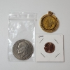 Image 1 : 1972 Eisenhower Dollar, 2025 Penny, & 1776 $20 Gold Replica Coin Pendant 
