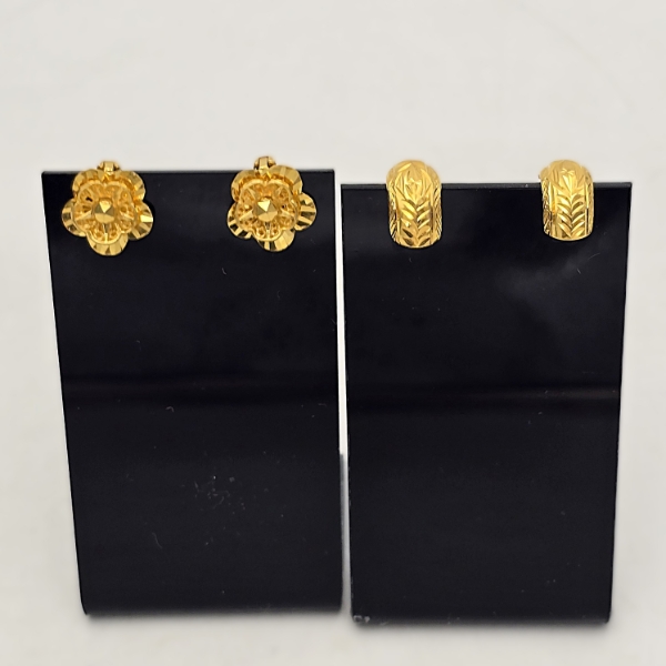(2) Sets of 22k Gold Earrings - 8.0g TW