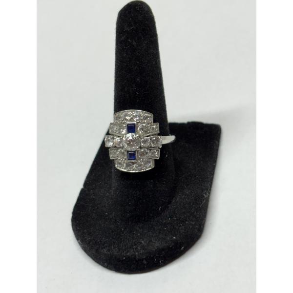 Beautiful Blue Sapphire Diamond 14K Ring - Size 6.75 - 6.9 Grams 