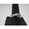 Image 1 : 14K White and Yellow Gold Two-Tone Crossover Ring with Diamonds - Size 7.5 - TW: 6.5g