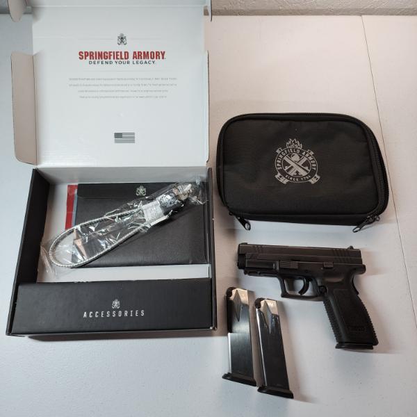 Springfield XD-9 9mm Pistol with 3 Mags, Box, Case, Lock, Paperwork - Excellent Condition