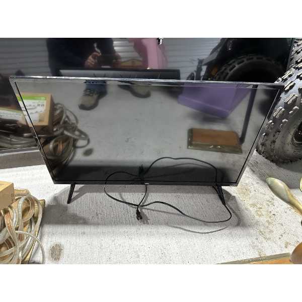 32'' Roku Smart TV - Works