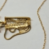 Image 4 : 14K Yellow Gold Golf Bag Pendant and Broken Necklace - TW: 2.1g