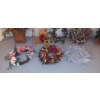 Image 3 : Very Large 11 Pc Holiday Wreath Group - Florals & More - See Photos
