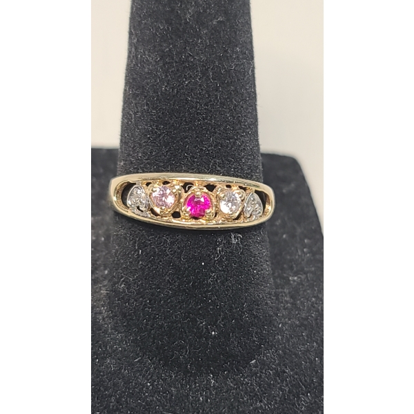Women's 10K Gold Ring Boat-Shaped Style Ring With Multi-Colored Stones - Size 7.5 - Weight: 1.9g