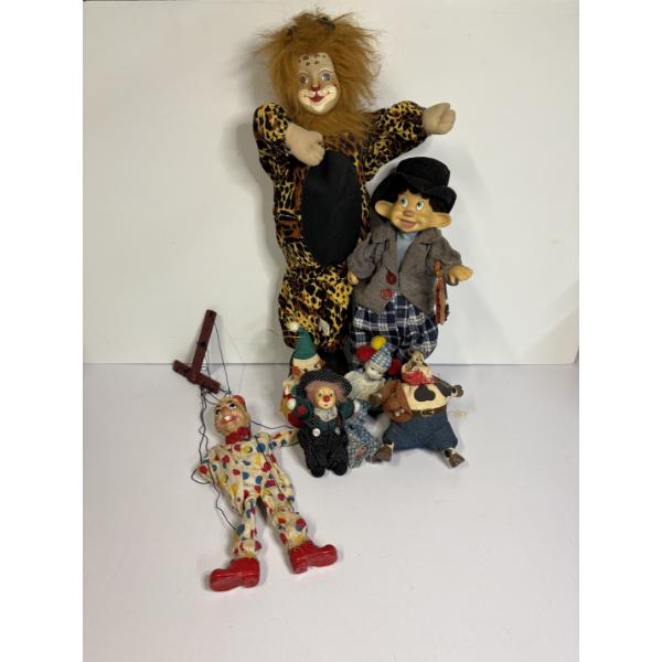 Assorted Clown Figurines - 7 Items Total