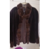 Image 1 : Ladies 3/4 Fur Jacket In Fine Condition - Est 1X Plus Size