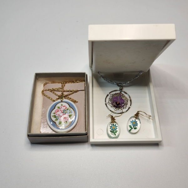 Assortment of Floral Jewelry ft. Porcelain and Resin Style: Two Necklaces & Dangle Earrings