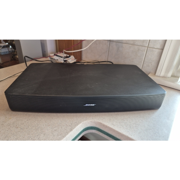 PICKUP IN CANTON -  EXCELLENT BOSE SOLO TV UNIT -  AMPLIFIED SPEAKER SYSTEM  - FINE CONDITION