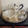 Image 7 : 5-Piece Ornate Repoussé Pattern Vintage Silver-Plated Tea Service Set (2.6 lbs)