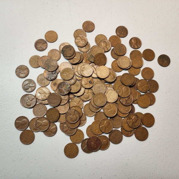 Large Assortment of United States Lincoln Cents - Mainly Wheat Cents - Face Value: $1.50