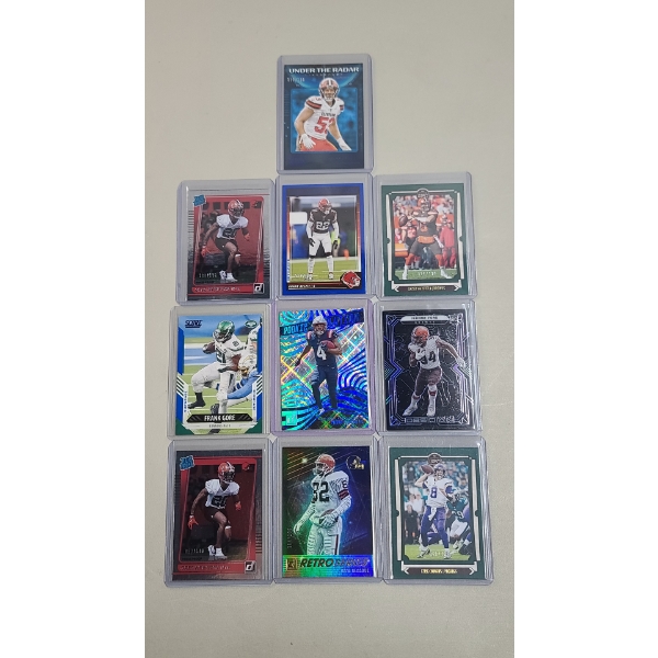 Assorted Topps & Panini Numbered Parallels /100 Football Cards