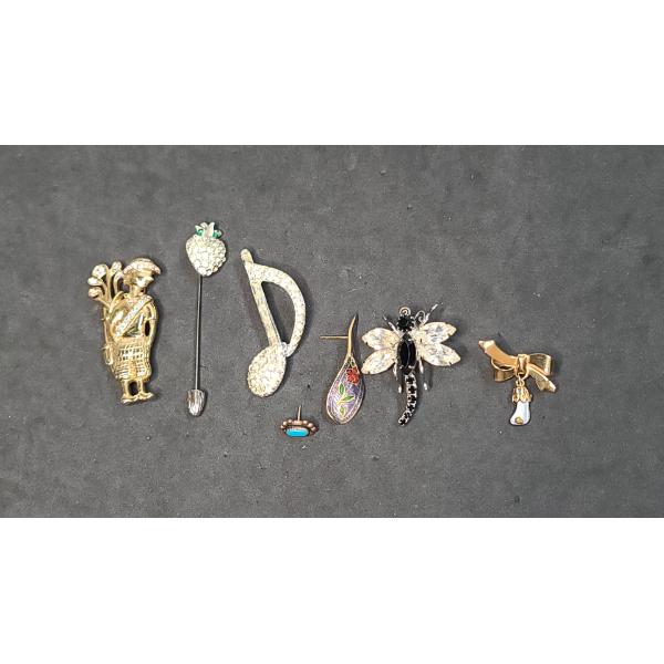 Women's Fashion Brooches & Single Earrings