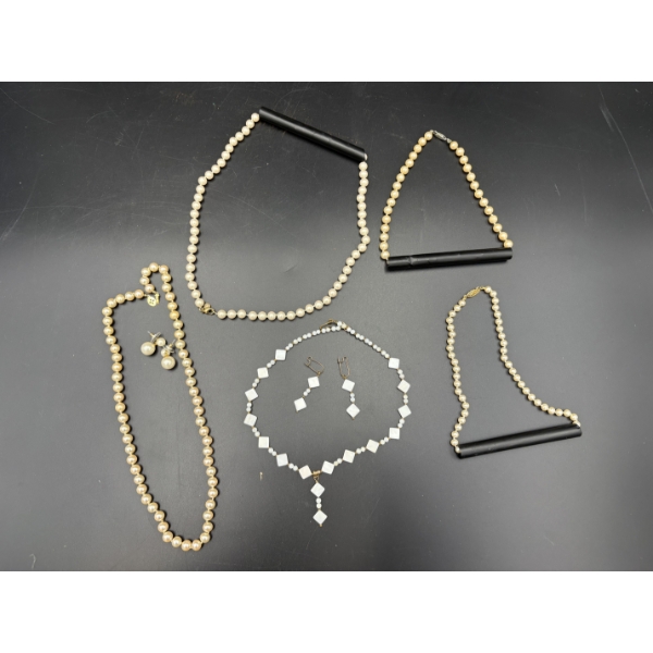 Beautiful Pearl Necklaces & Necklace/Earring Set - 4 Pearl Necklaces with Pearl Earrings 
