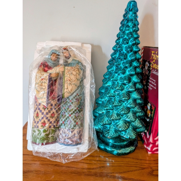 Large Glass Tree, Golf Santa, Mary And Joseph Homestead Crock Figurines