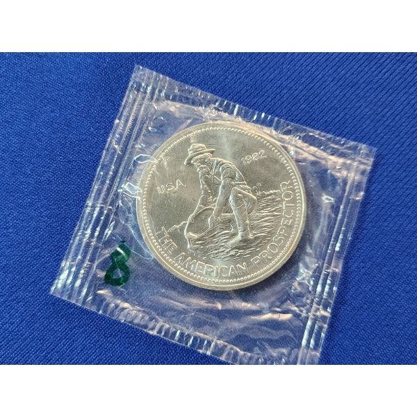 RARE Englehard "The American Prospector" 1 Troy Ounce .999 Fine Silver Round - SEALED!