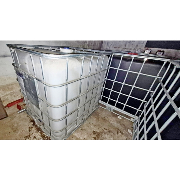 8 of 8... 250 Gallon Potable Water Grade IBC Tote Tank W Galvanized Cage Pickup In Wellsville 3 -7