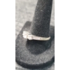 Image 2 : 14 KT Gold Diamond Ring W Heart Detail On Sides 3.5 Grams